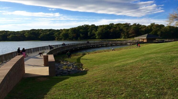 You are currently viewing Lake Fairfax Park Where Outdoor Fun Meets Natural Beauty