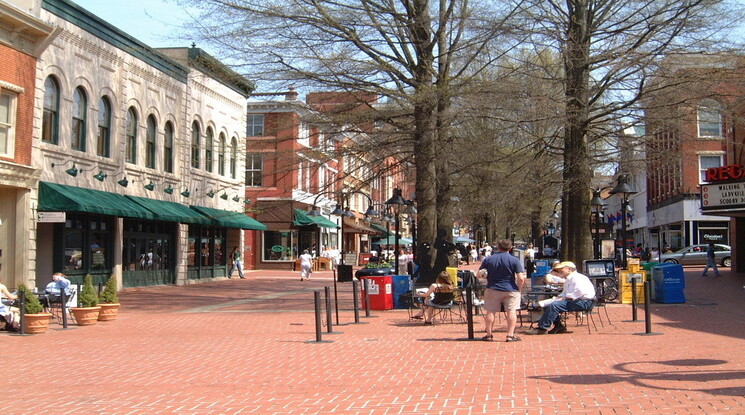 You are currently viewing Exploring Charlottesville, Virginia Fun and Unique Adventures