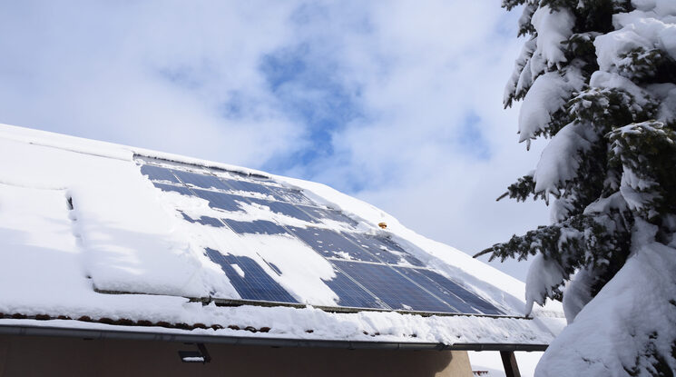 You are currently viewing Why Installing Solar in the Winter is Worth It in Virginia Beach