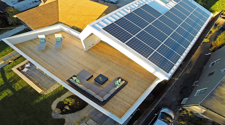 You are currently viewing 8 Cost-Effective Ways to Reduce Your Electric Bill with Solar Panels