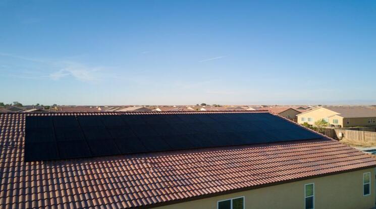 You are currently viewing Why Should Homeowners Consider Solar Panels in Virginia?