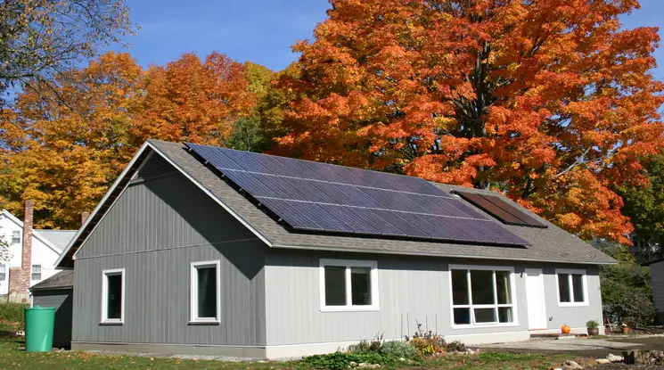 Read more about the article Tips to Prepare for an Energy Efficient Holiday in Virginia Beach