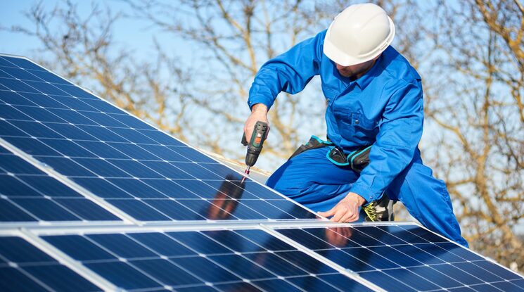 You are currently viewing Solar Energy Pros Supports Local Business Through its Solar Dealer Network