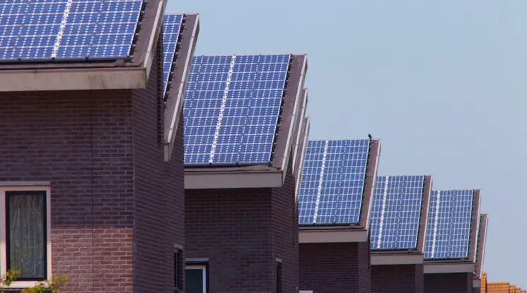 Read more about the article Guide to Harnessing Solar for Virginia Residents