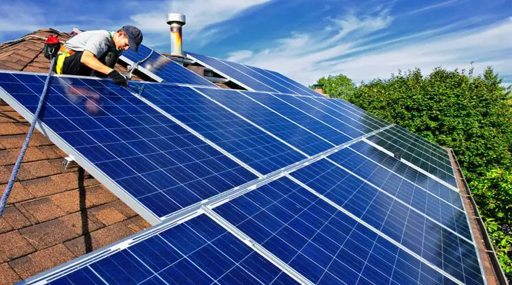 Read more about the article Guide to Uncovering the Best Solar Providers for Cost-Effective Solar in Virginia Beach