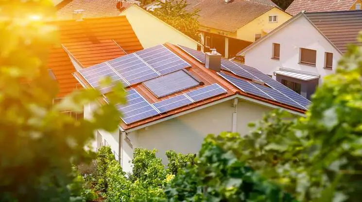 Read more about the article Going Solar: A Step-by-Step Guide for Virginia Beach Home Owners