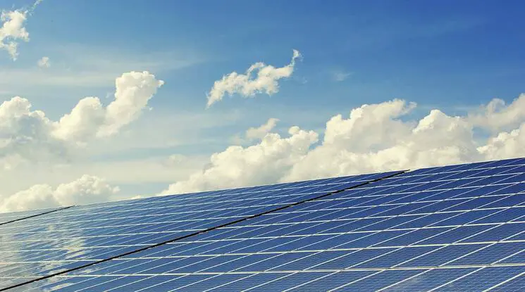 Read more about the article Solar Industry Trends and Benefits for Virginia Residents in 2024