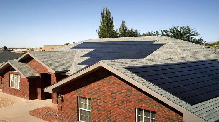 Read more about the article Benefits of Solar Energy for Homes and Businesses in Virginia Beach